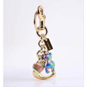 COACH Oil Slick 3D Bear Signature Charm Keychain, Coach Purse Bag Charm Key Clip